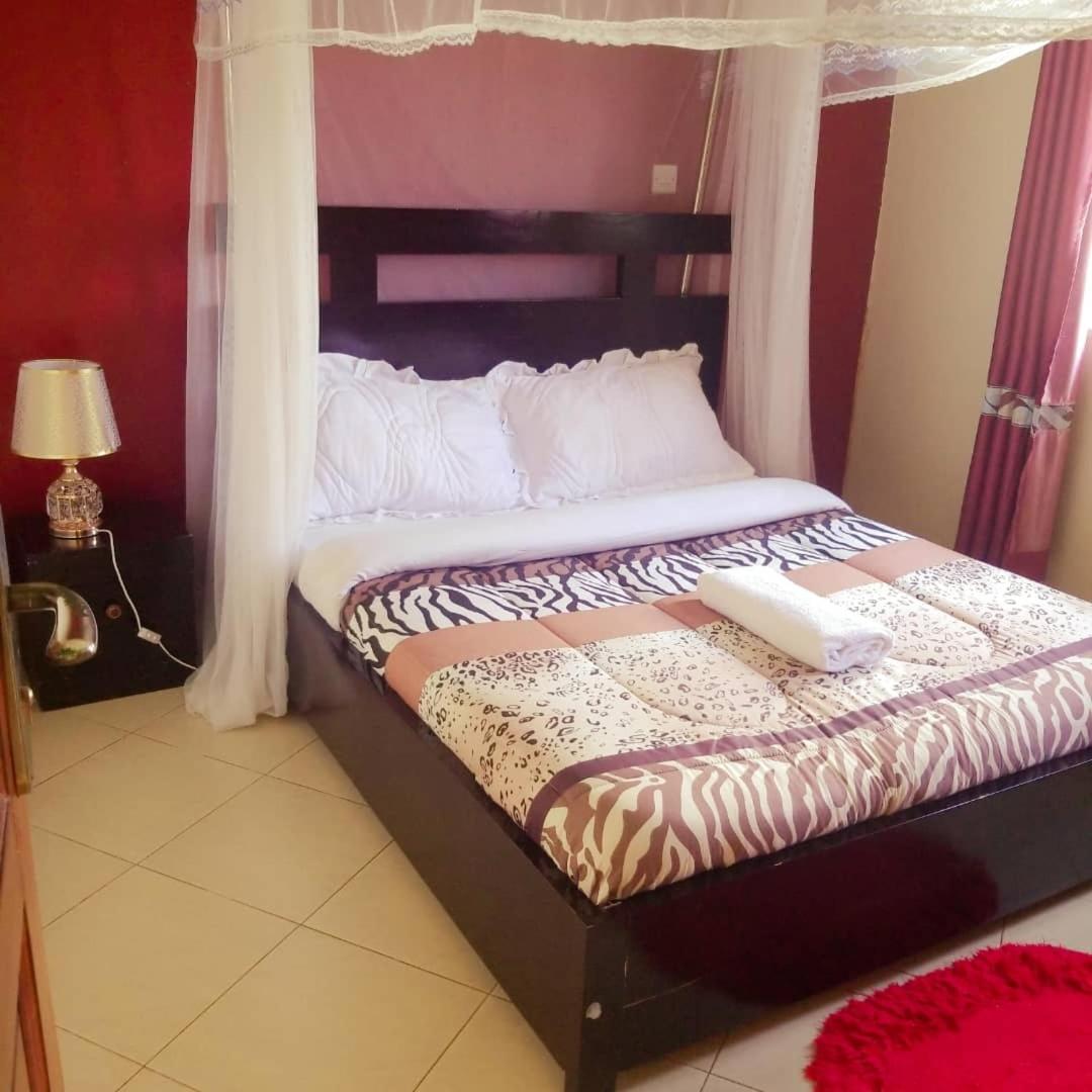 Airport Shoebill Hotel Энтеббе Номер фото